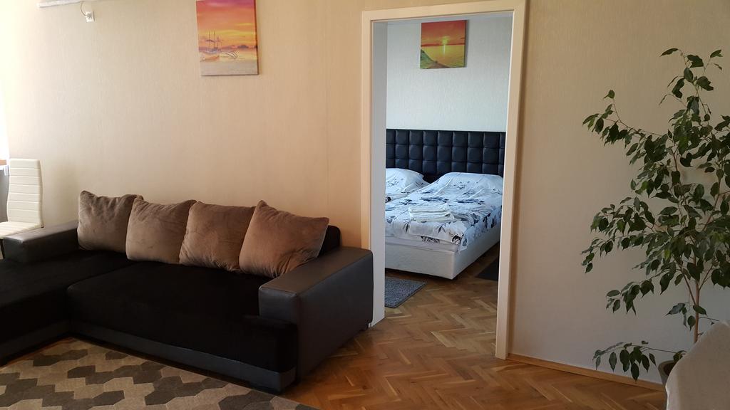 בורגאס Apartment Plamen Delux חדר תמונה