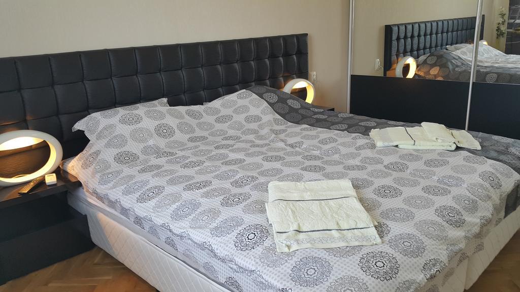 בורגאס Apartment Plamen Delux מראה חיצוני תמונה